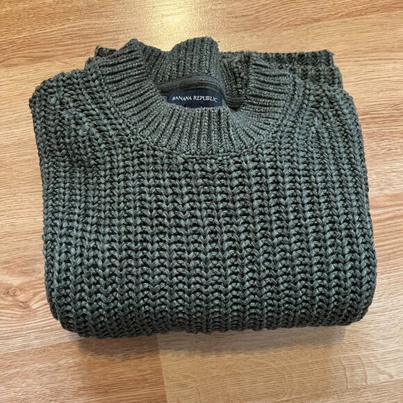 100% Cotton, Green Knit Sweater - Banana Republic - Picture 2 of 7